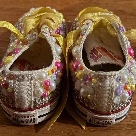 Masha and the Bear Converse, hot Pink Bling/Rhinestones/Pearls Sneakers, size 9